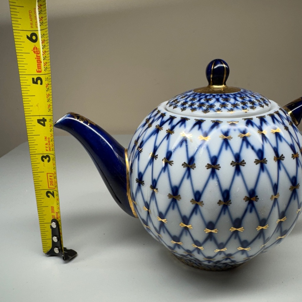 Lomonosov Russian Imperial Porcelain Gold Detailing Cobalt Net Teapot 3 Cup - Picture 4 of 11